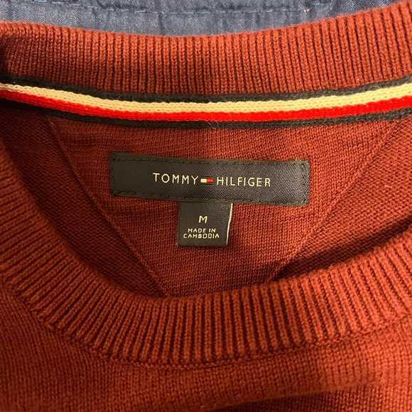 Tommy Hilfiger Sweater - Picture 3 of 3
